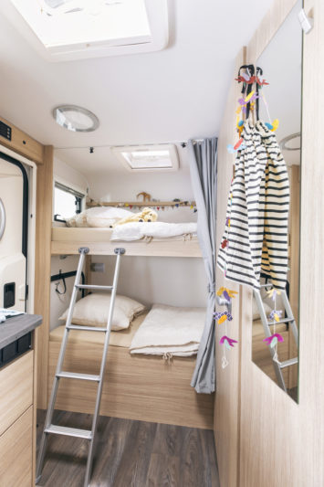Sunlight-Reisemobile A 72-interieur_2_Screen (96 dpi)