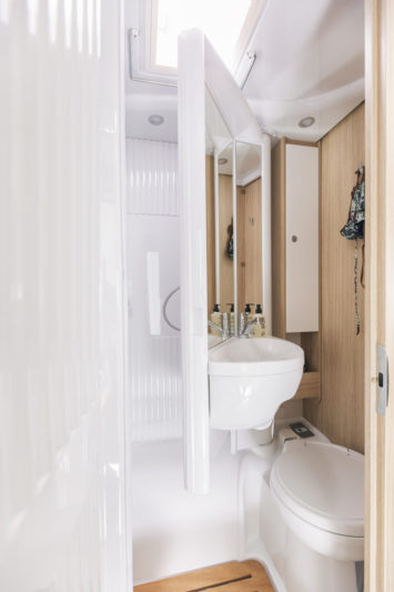 Sunlight-Reisemobile A 72-interieur_6_Screen (96 dpi)