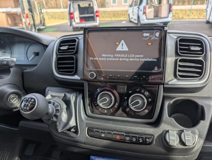 PXL_20260131_115725312